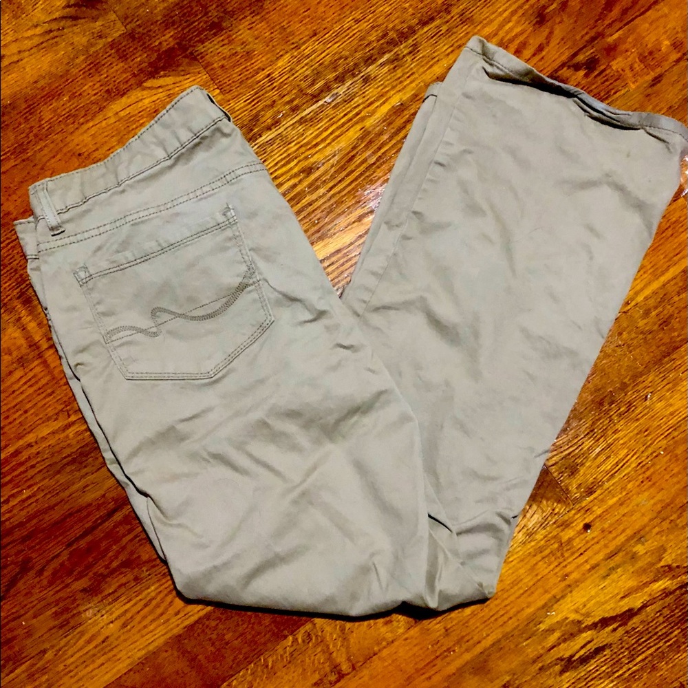 Great condition Faded Glory Tan Jeans (14P)